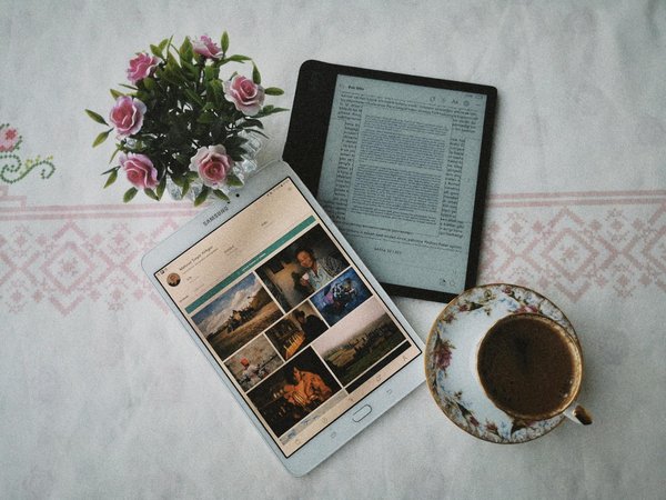 Bewältigung des fachkräftemangels im gesundheitssektor: innovative online-kurse als maßgeschneiderte lösungsansätze